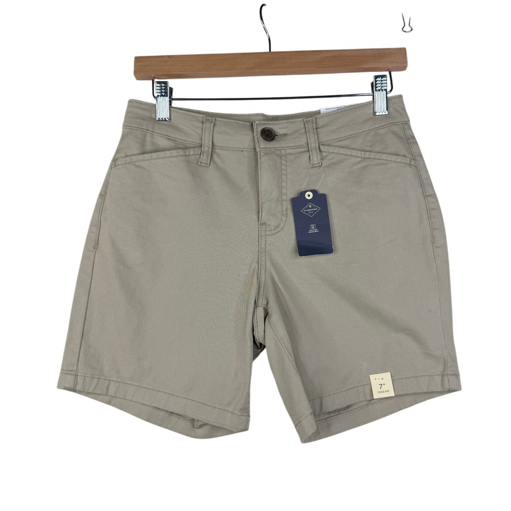 New St. John's‎ Bay Mid Rise 7" Shorts size 2 Tan